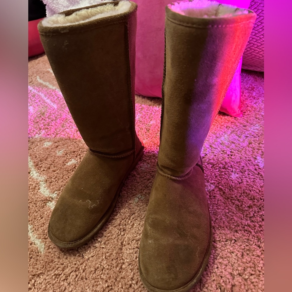 Bear paw boots